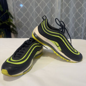 Nike Air Max 97 Women’s Athletic Shoes Size:8 Black Neon Run Sneakers 921733-014